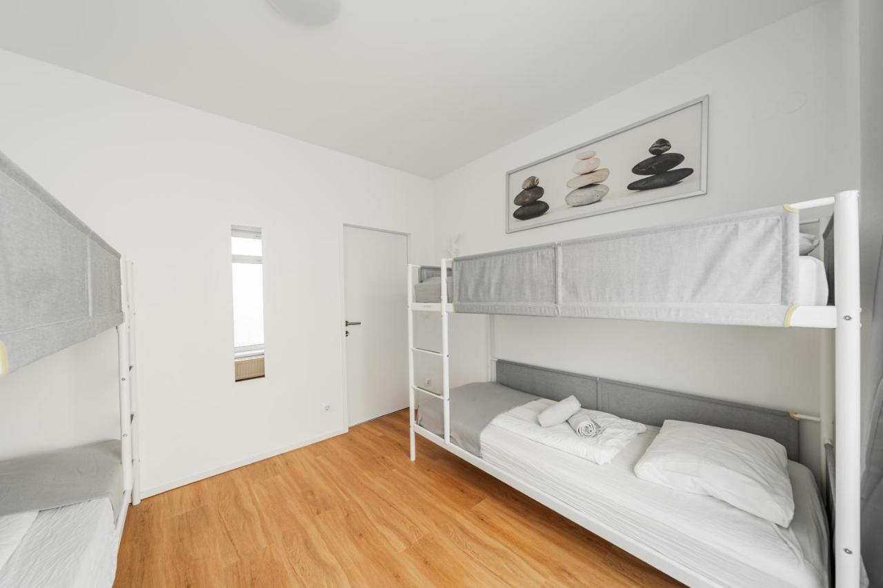 Central Apartment Lofts Виена Екстериор снимка
