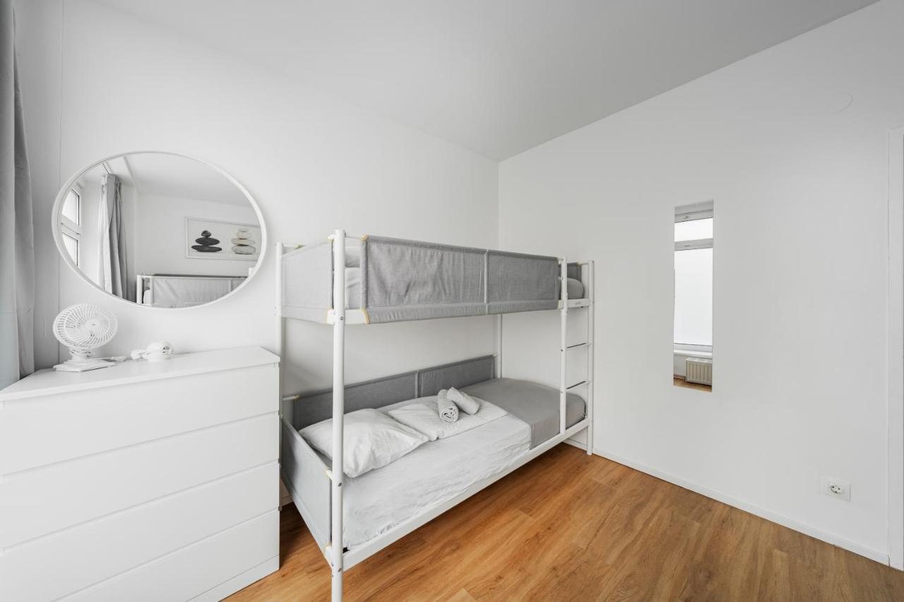Central Apartment Lofts Виена Екстериор снимка